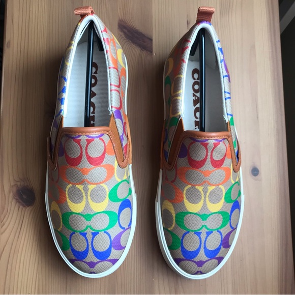 🌈 Coach Skate Slip On Sneaker In Rainbow Signature Canvas *Special Edition* - Picture 12 of 13